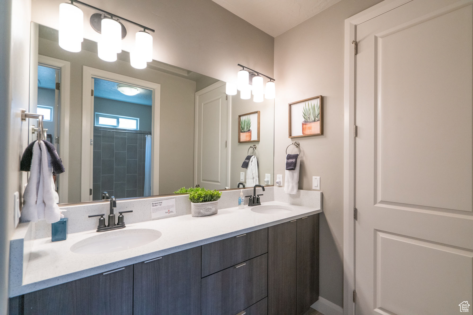 PARADISE VILLAGE AT ZION - Residential