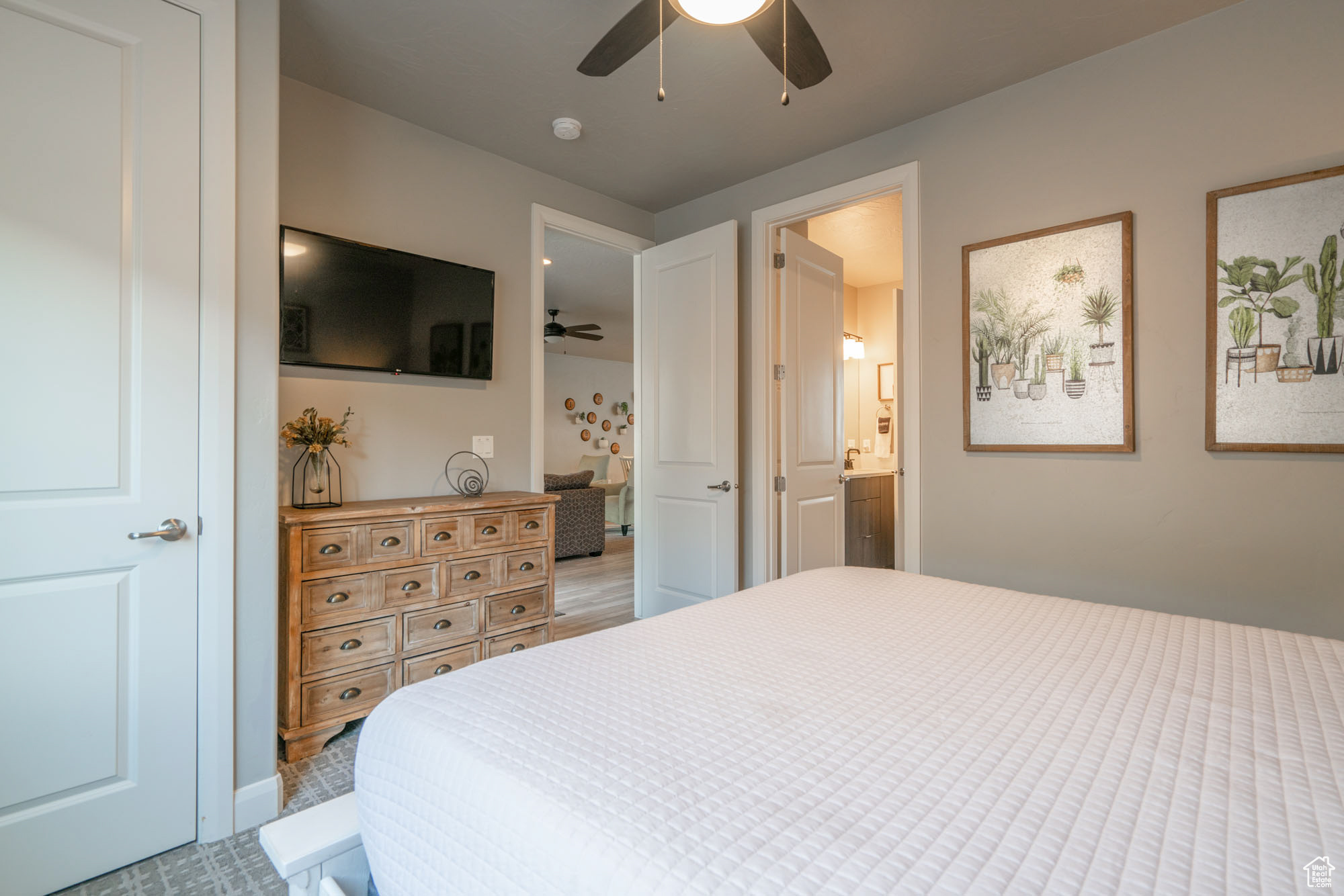 PARADISE VILLAGE AT ZION - Residential