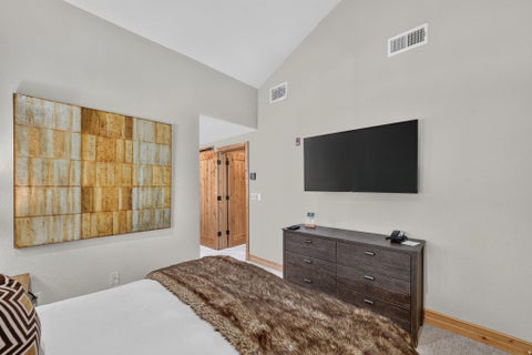 Tiny photo for 2900 DEER VALLEY DR E #B301, Park City, UT 84060 (MLS # 2173820)
