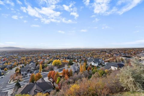 Tiny photo for 1766 VIEW CT, Fruit Heights, UT 84037 (MLS # 2148402)