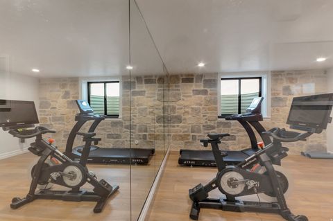 Tiny photo for 1649 W PHEASANT MEADOW DR, Kaysville, UT 84037 (MLS # 2148736)