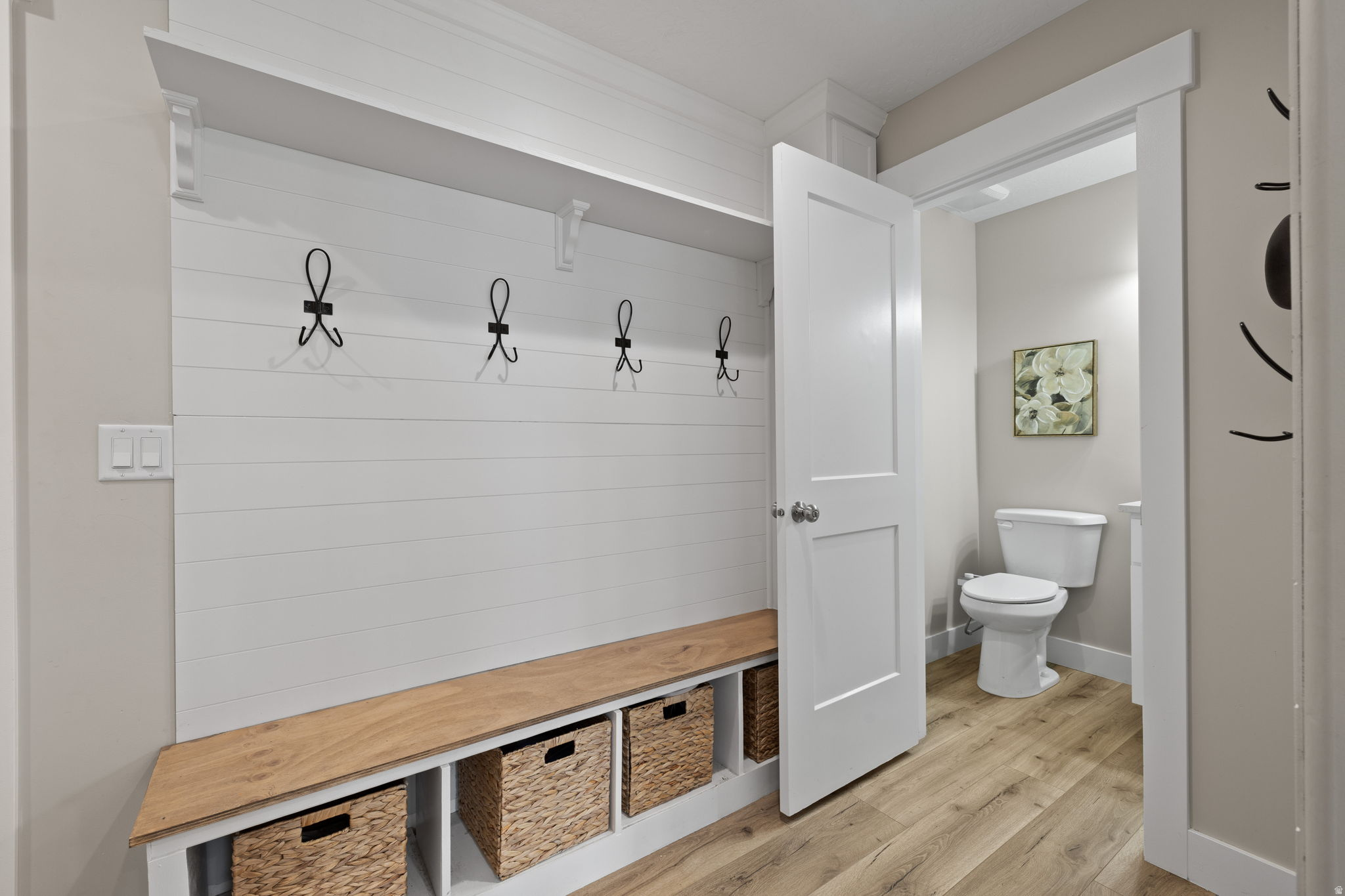 HAWTHORNE ESTATES - Residential