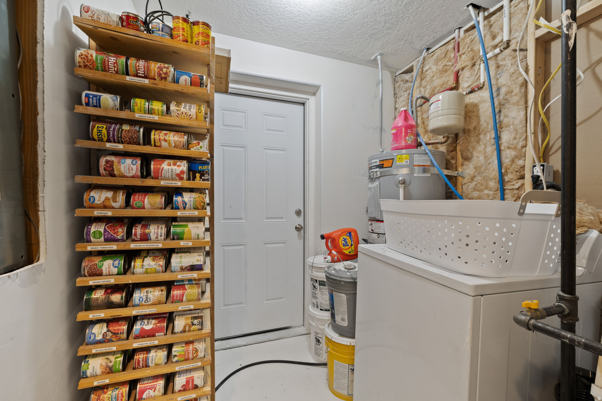 HAWTHORNE ESTATES - Residential