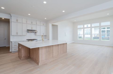 Tiny photo for 12194 S SUE PEAKS CV #509, Herriman, UT 84096 (MLS # 2134906)