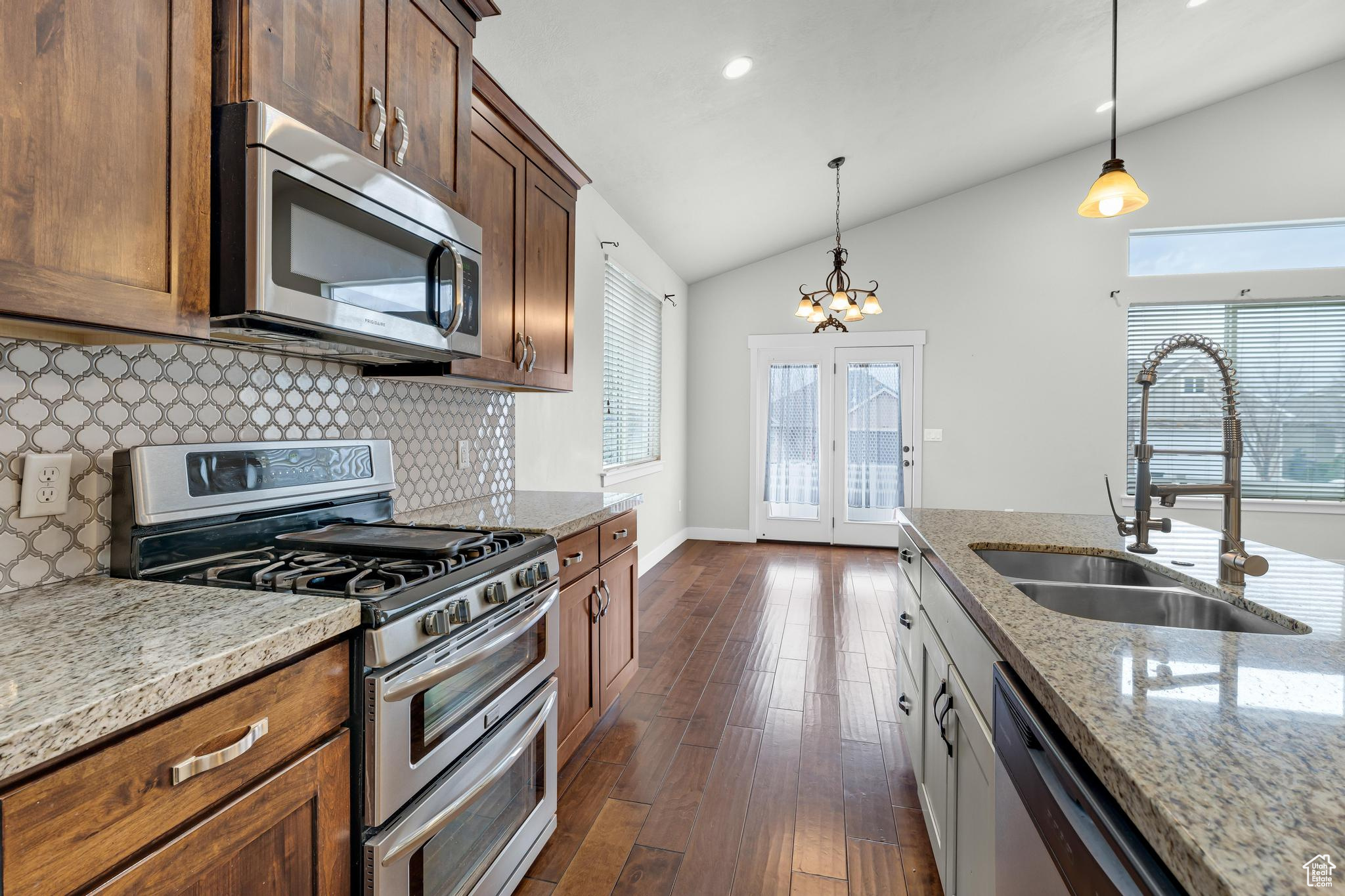 10743 S Autumn Wind Way, South Jordan, Utah image 9