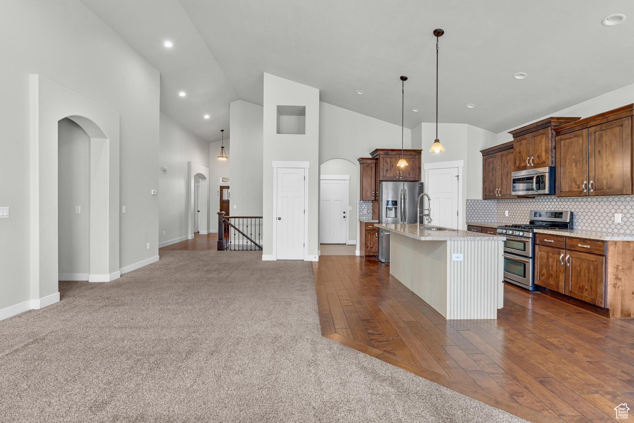 10743 S Autumn Wind Way, South Jordan, Utah image 10