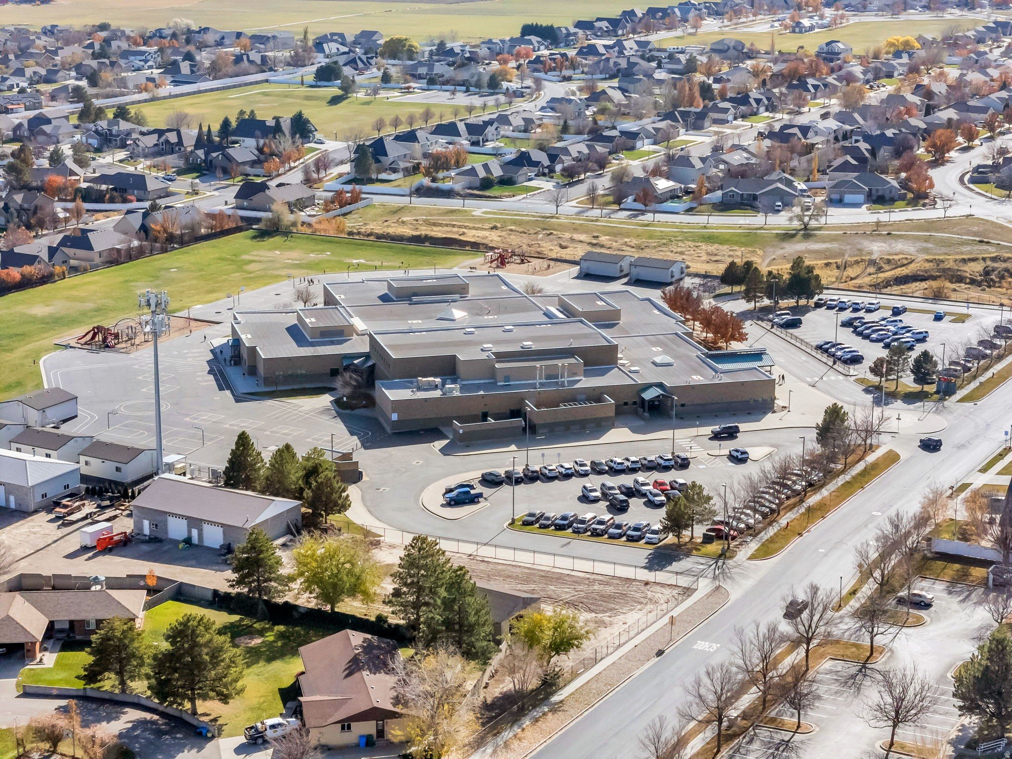 DAYBREAK - Residential