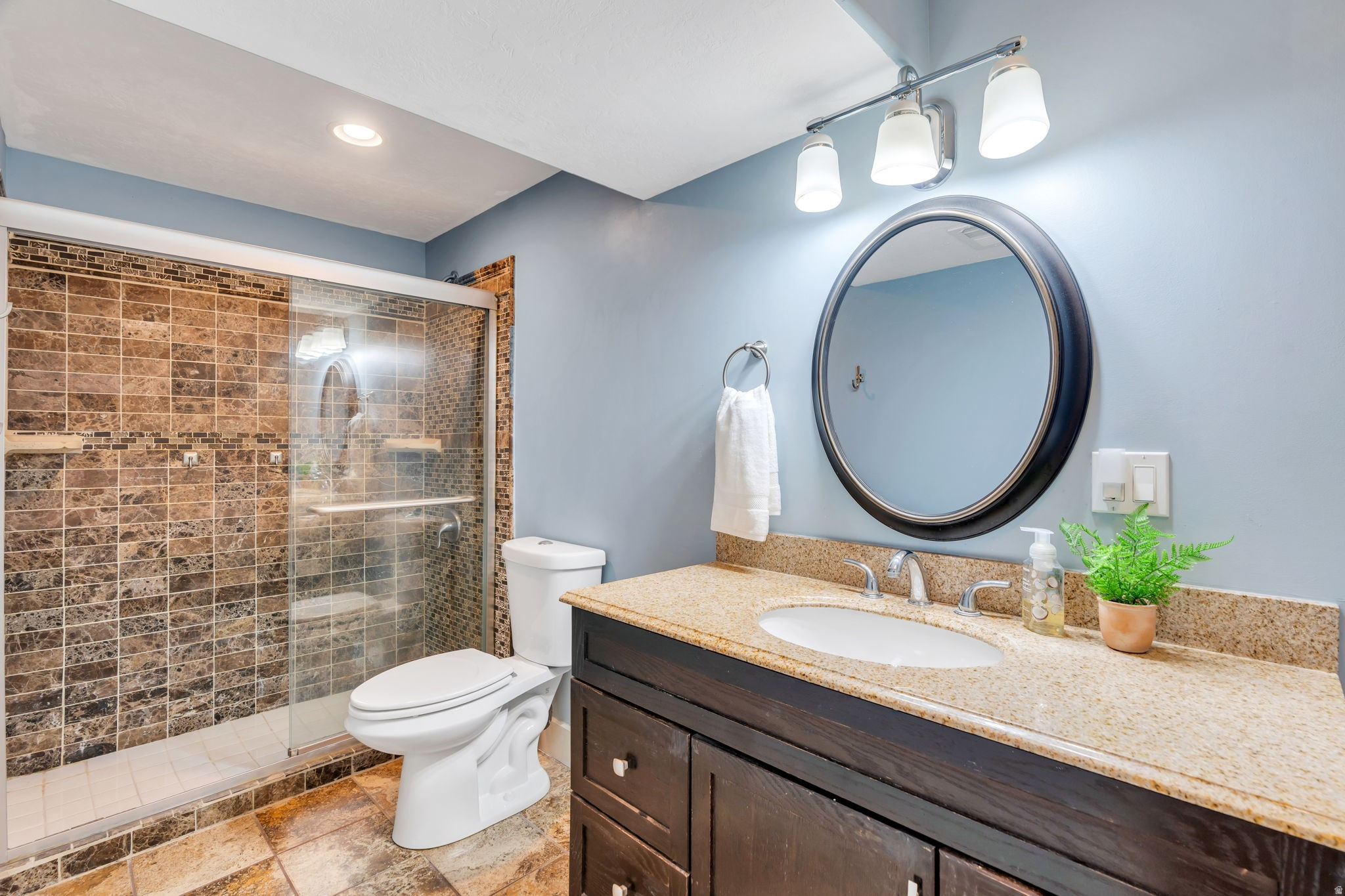 DAYBREAK - Residential