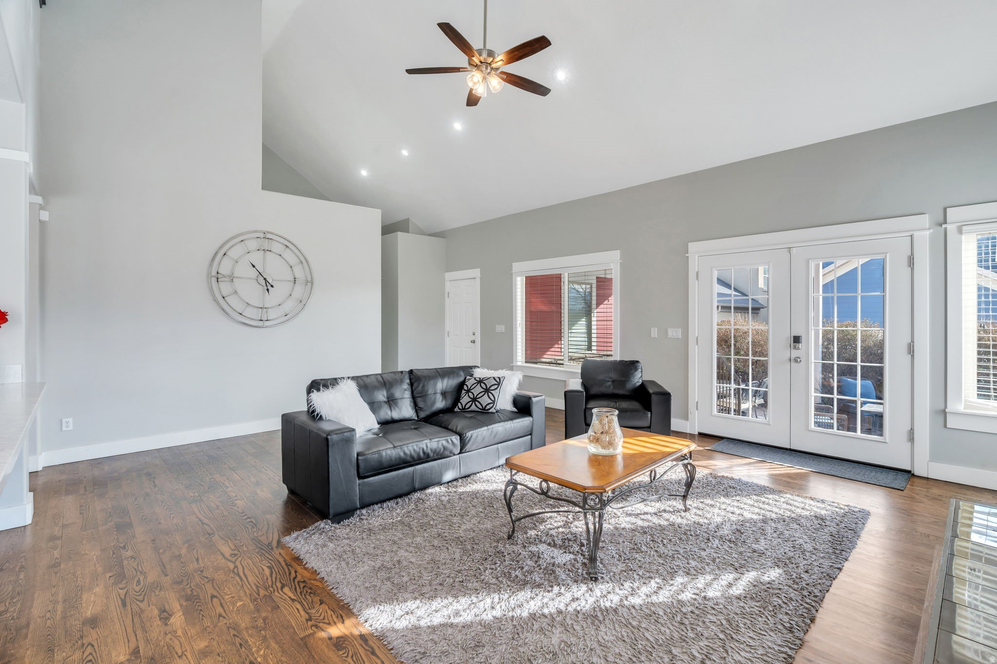 DAYBREAK - Residential