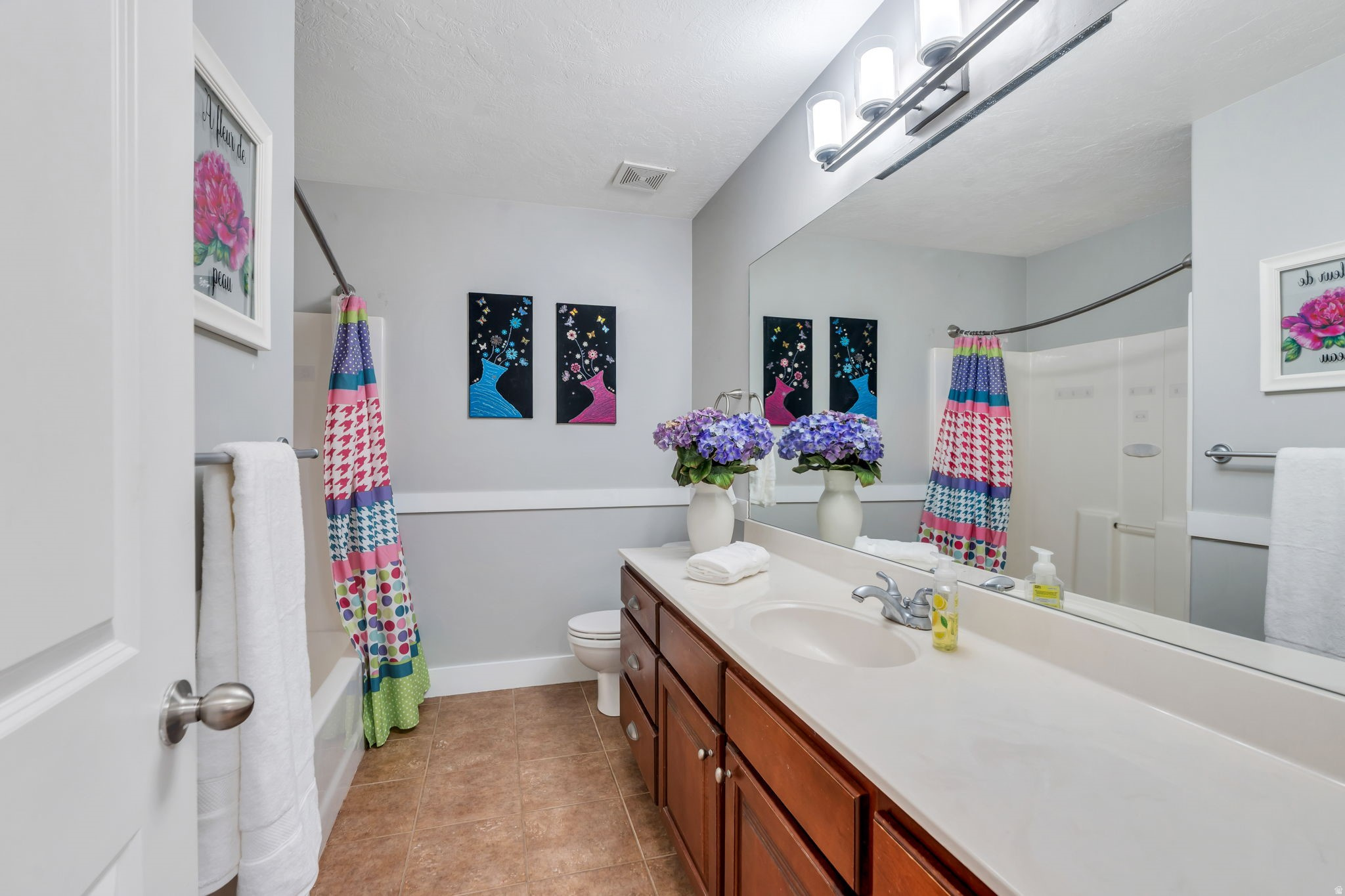 DAYBREAK - Residential