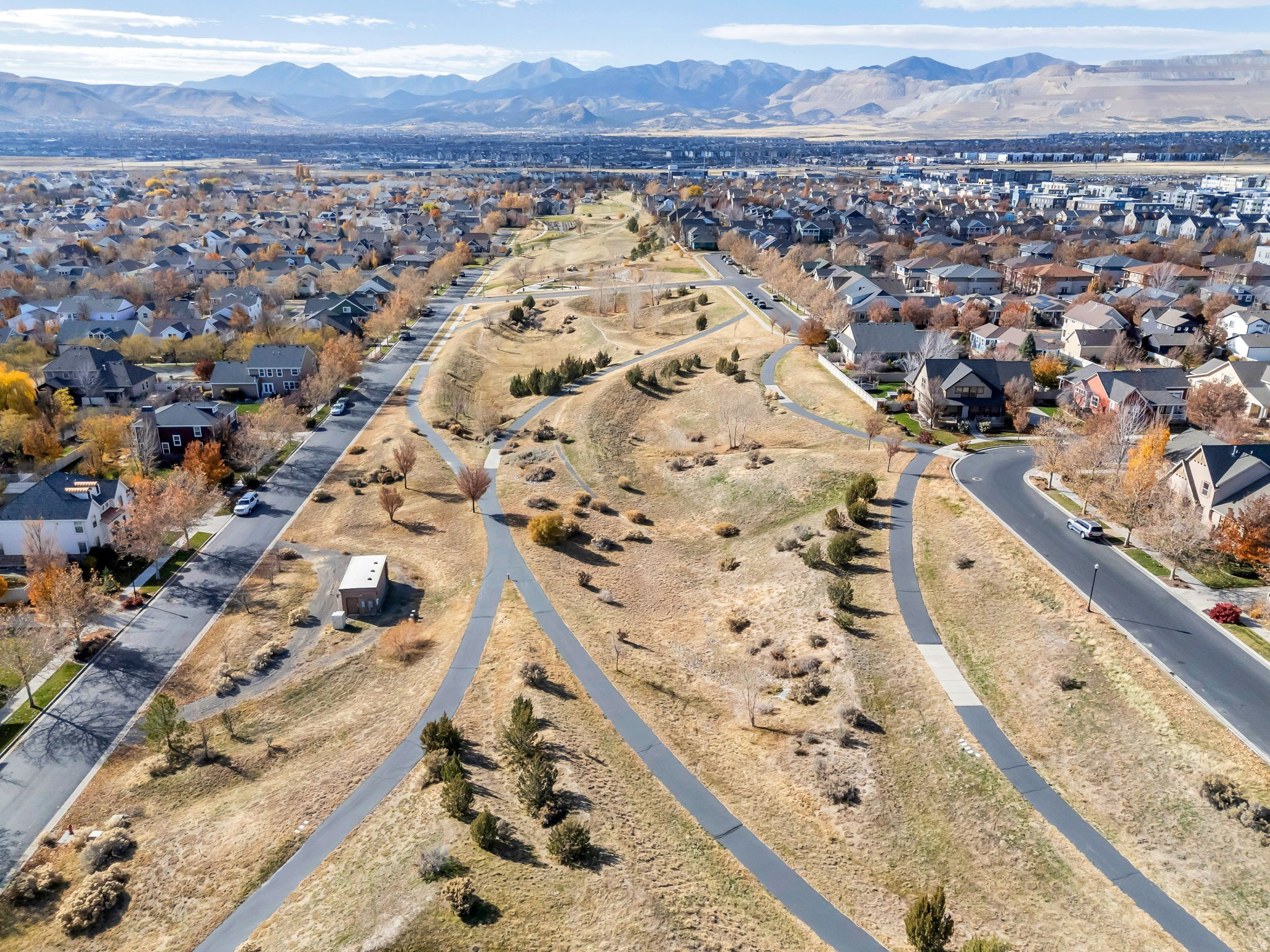 DAYBREAK - Residential