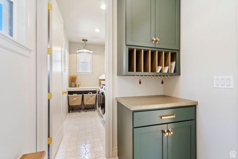 Tiny photo for 6748 W SPLASH WAY, South Jordan, UT 84009 (MLS # 2118000)