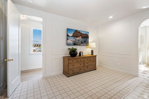 Tiny photo for 6748 W SPLASH WAY, South Jordan, UT 84009 (MLS # 2118000)