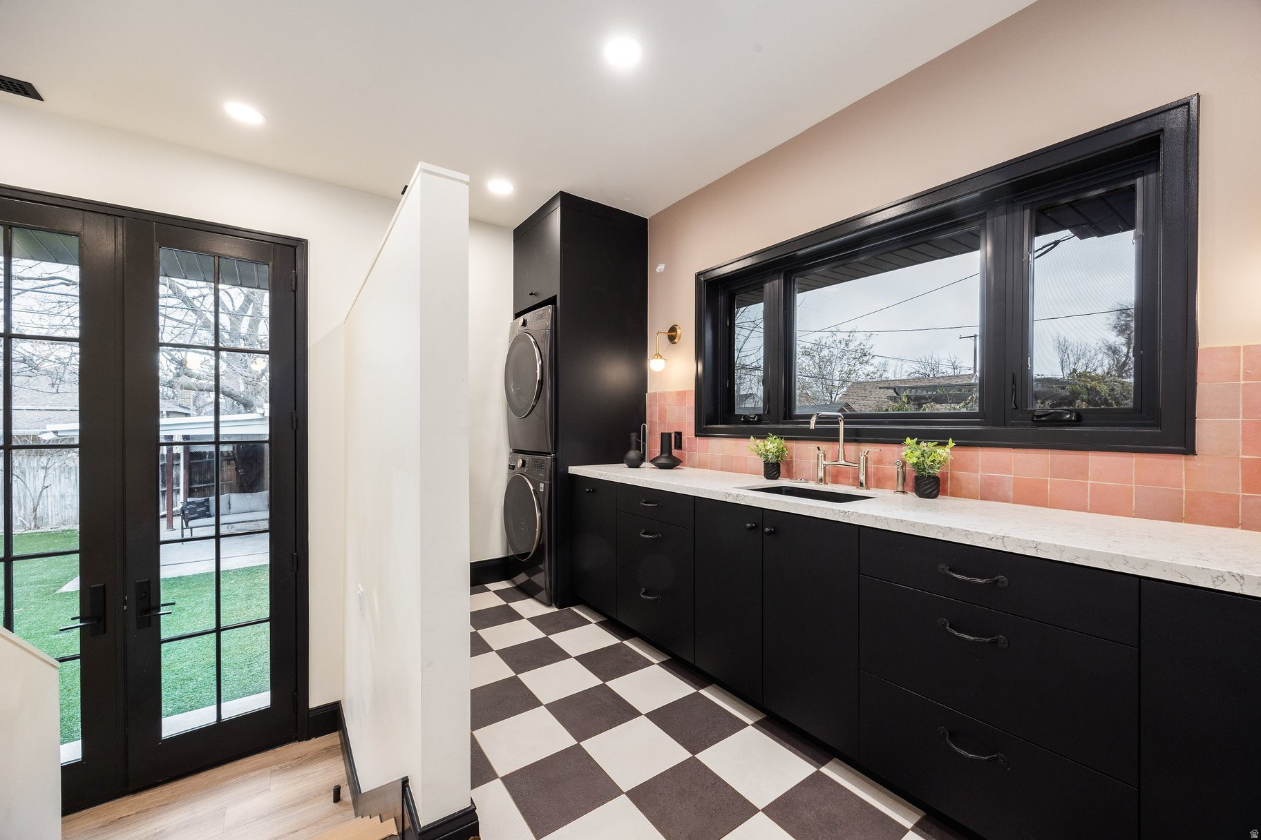 PROGRESS HEIGHTS - Residential