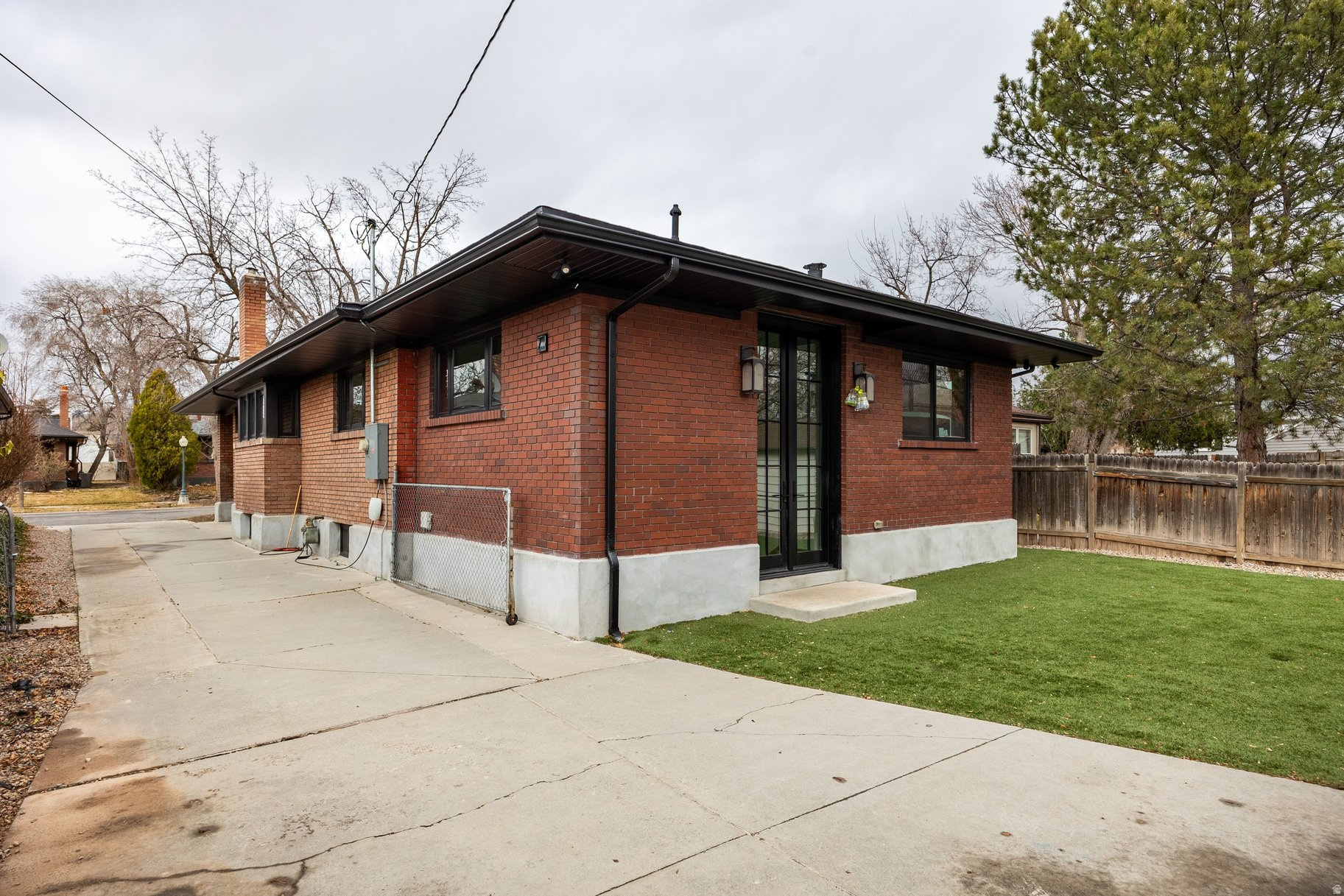 PROGRESS HEIGHTS - Residential