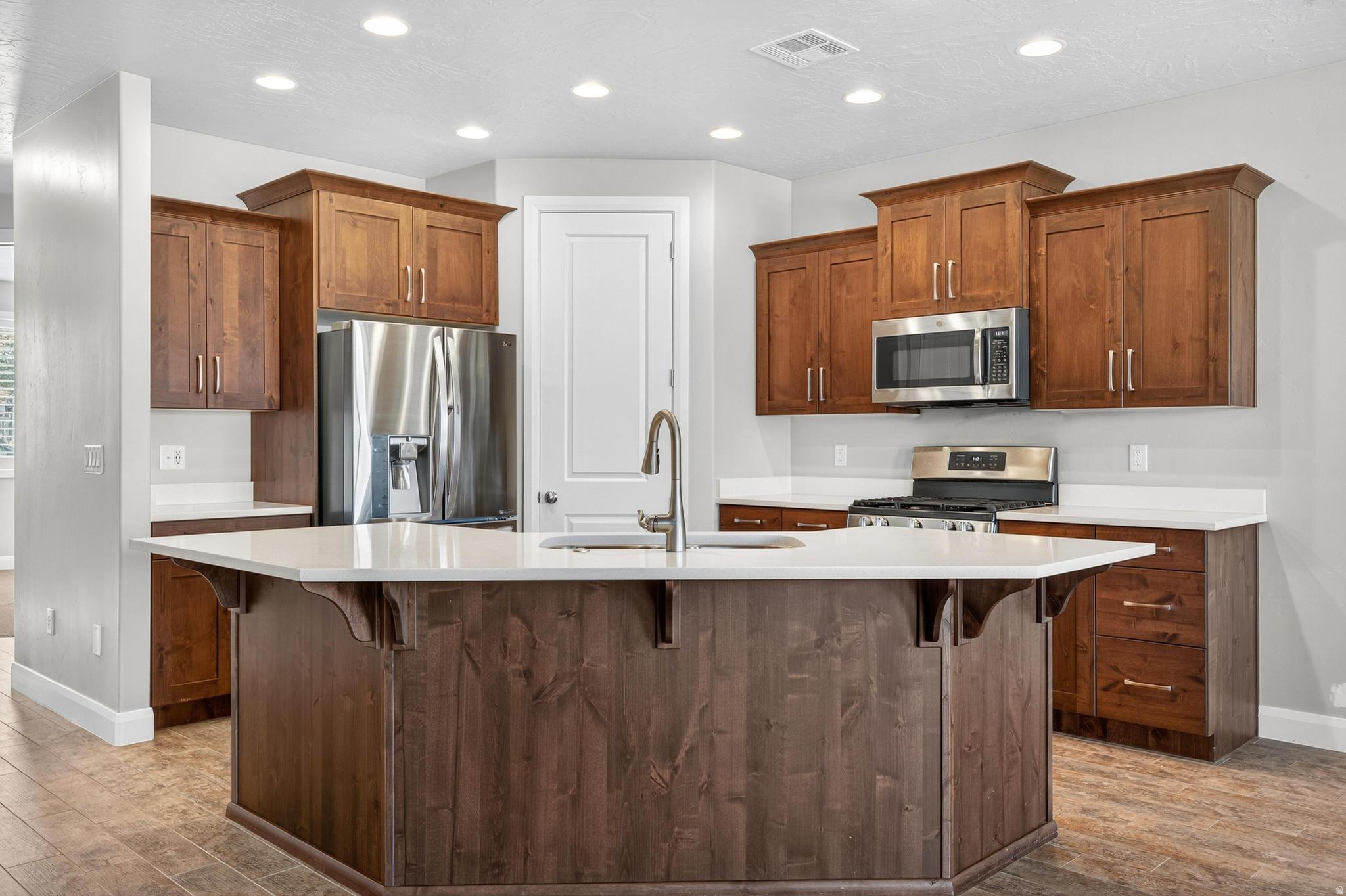 ASPEN ESTATES PH 1 - Residential