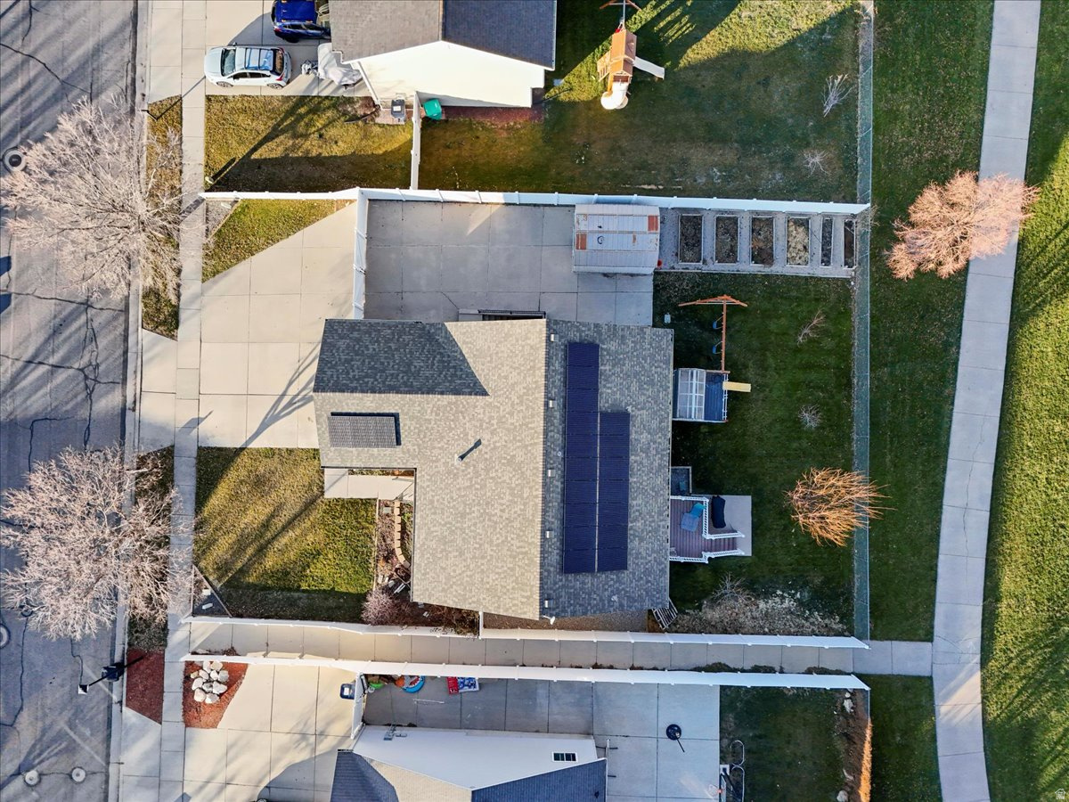 FEILD CREST - Residential