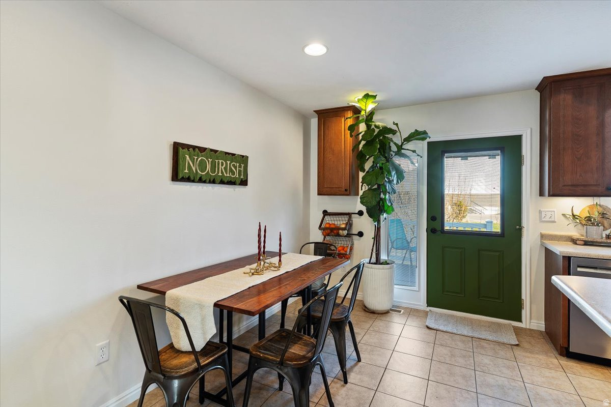 FEILD CREST - Residential