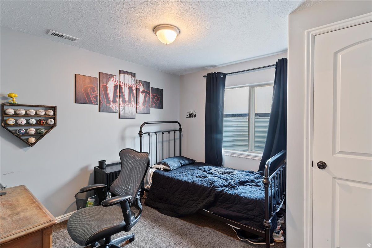 FEILD CREST - Residential