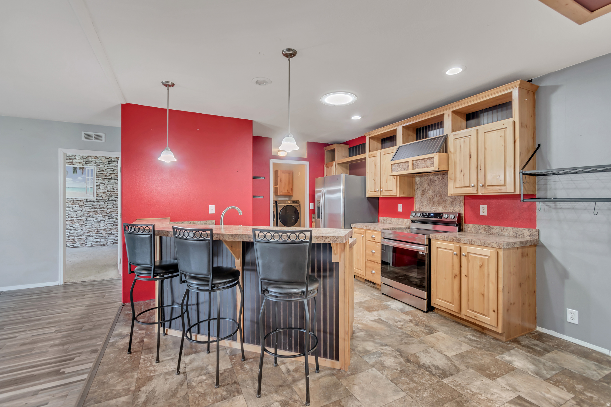 MONTE VISTA - Residential