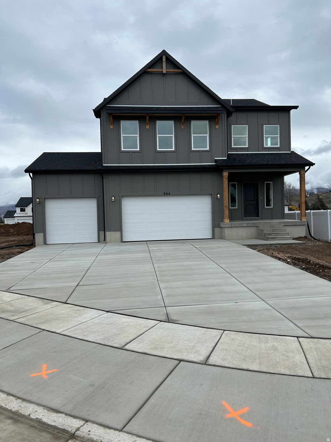 RIVERSIDE ESTATES - Residential