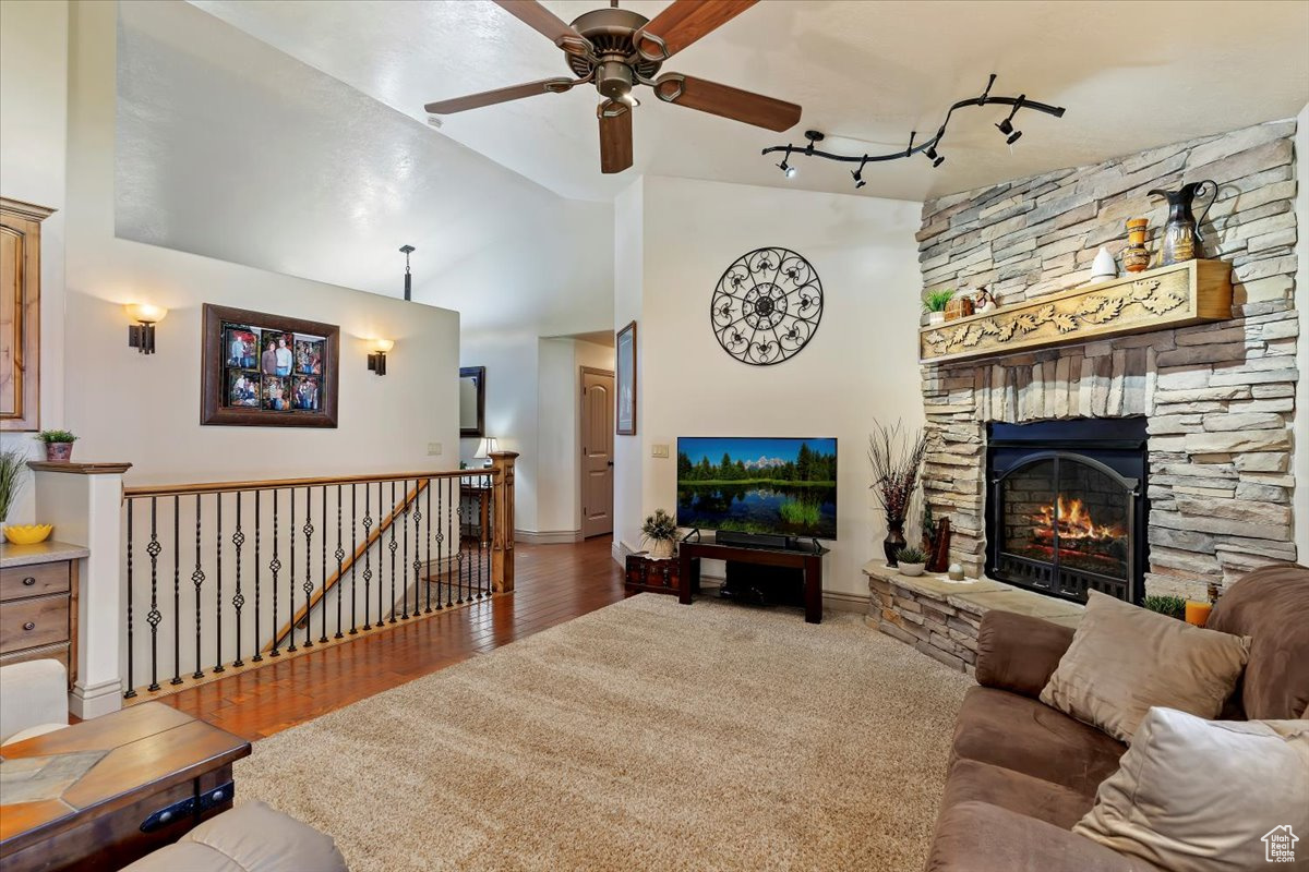 CHERRYWOOD ESTATES - Residential