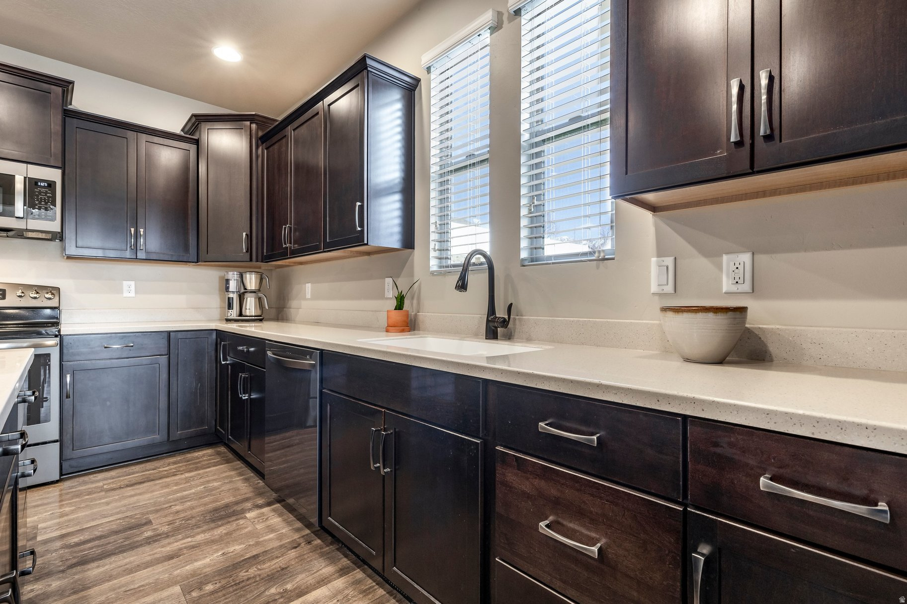 GREYHAWK - Residential