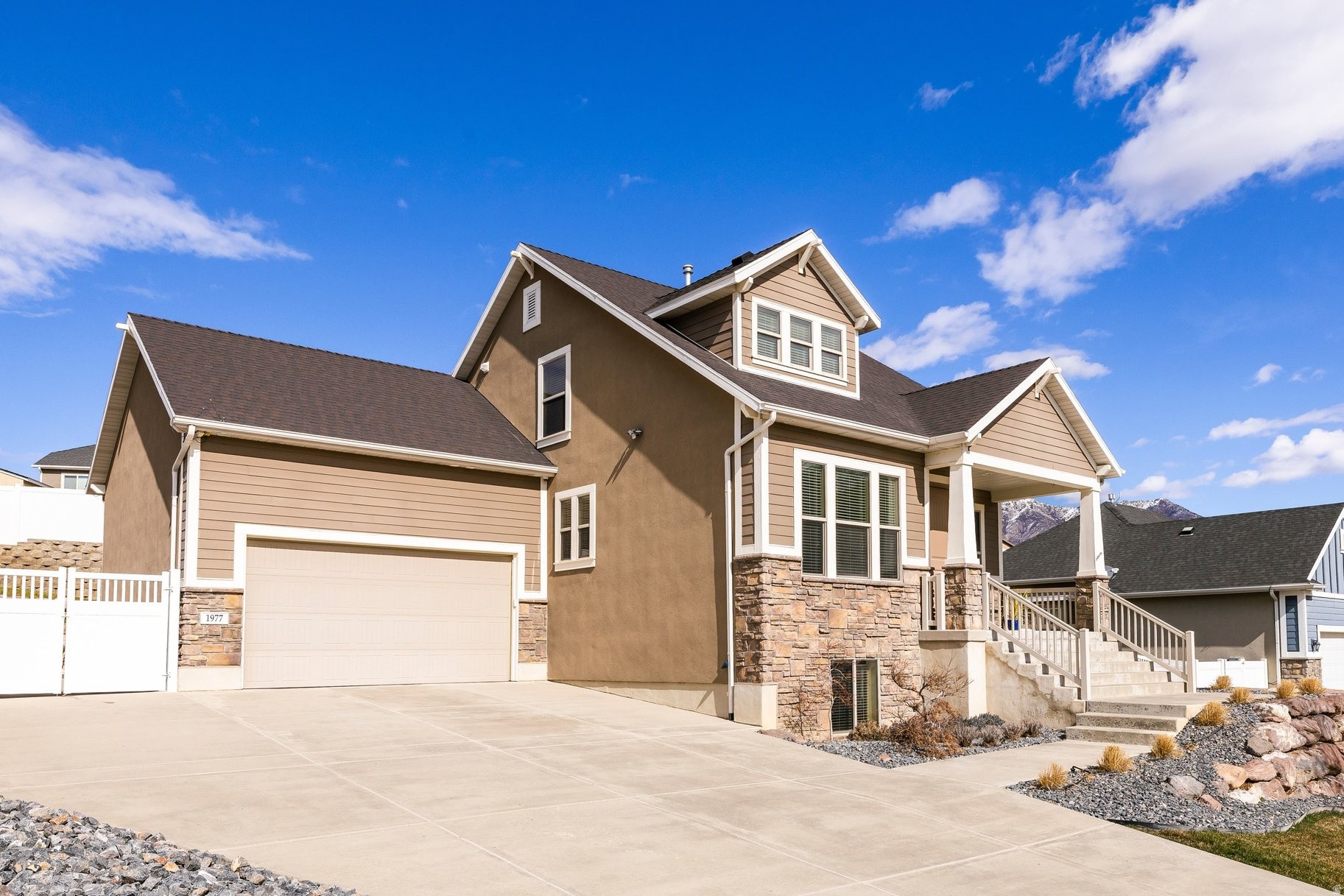 GREYHAWK - Residential