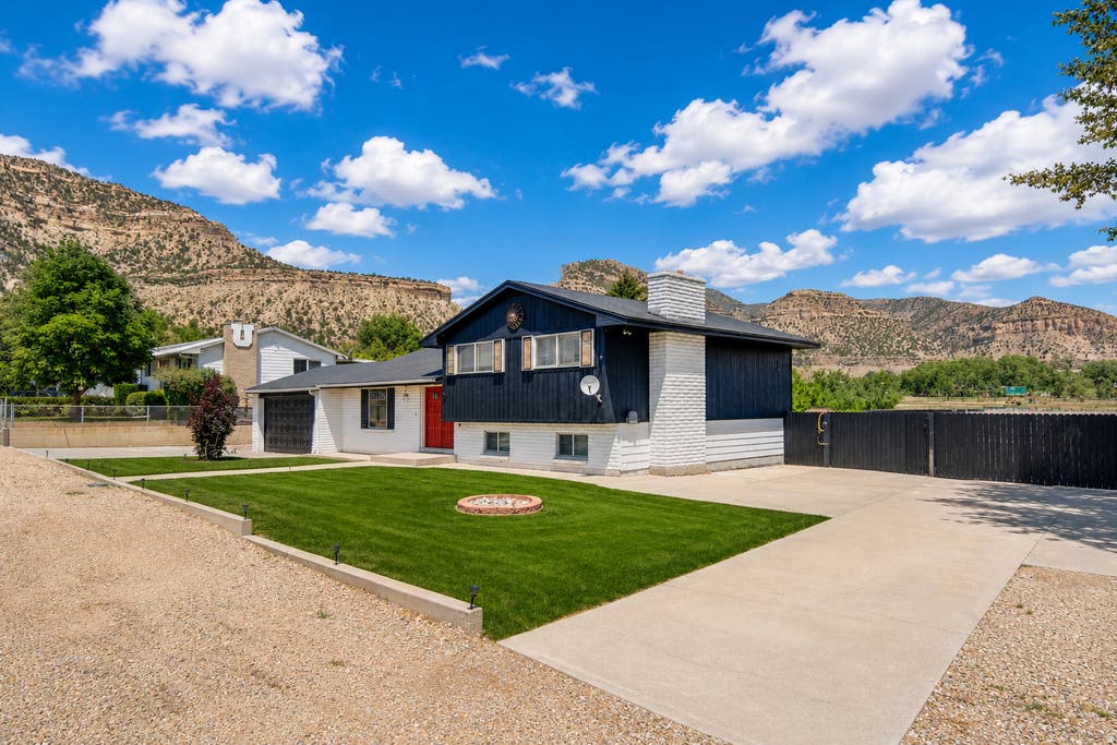 Photo of 100 W 300 N, Helper, UT 84526 (MLS # 2170245)