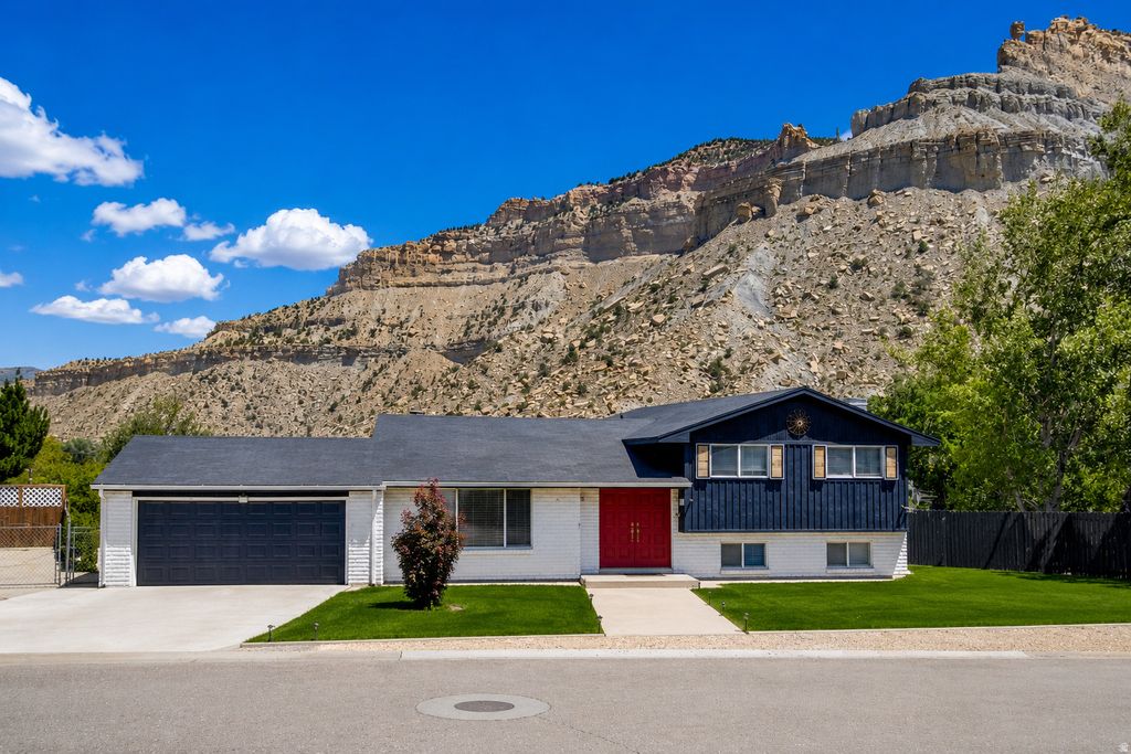 Photo of 100 W 300 N, Helper, UT 84526 (MLS # 2170245)