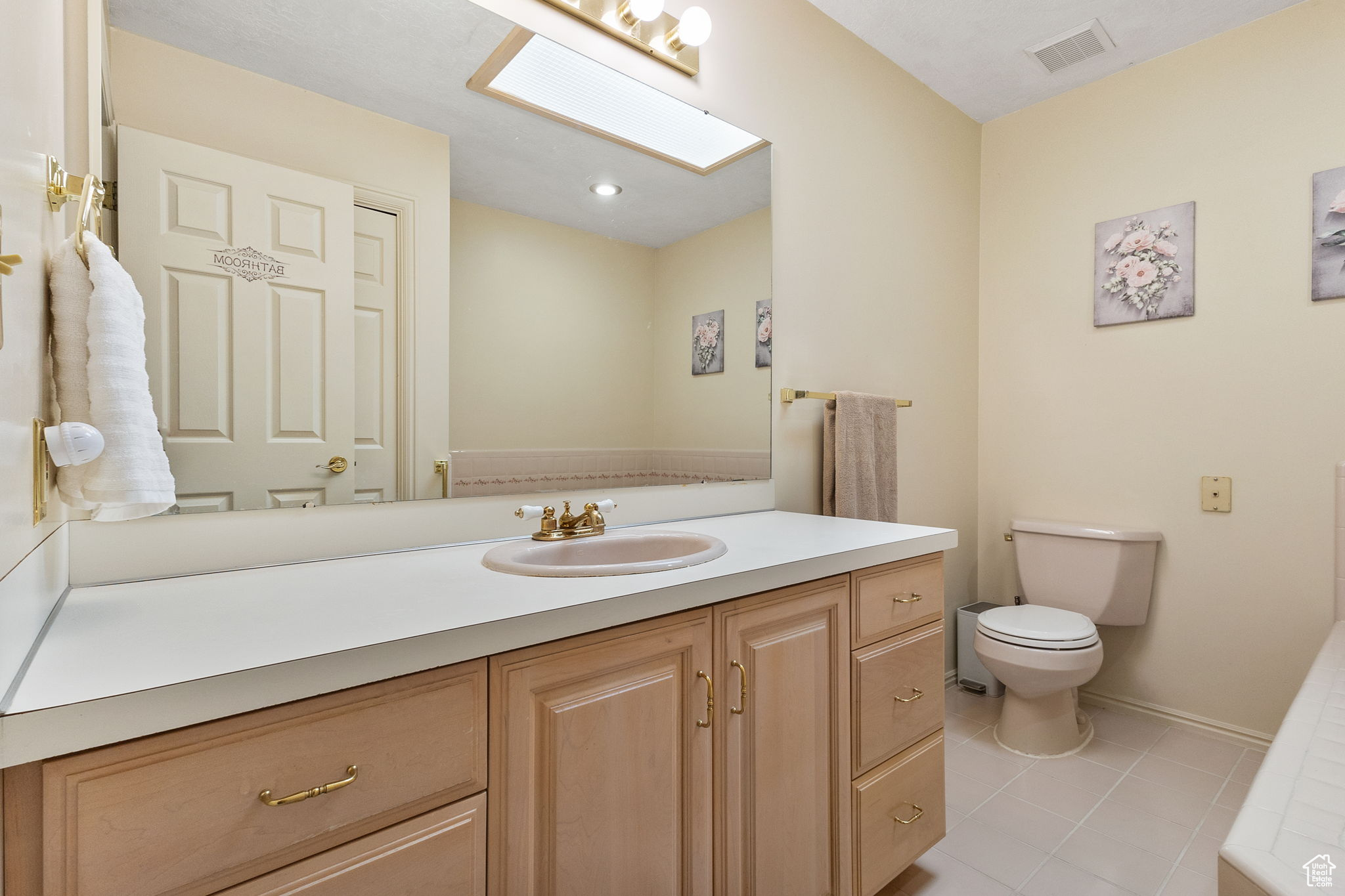 PLEASANT VALLEY ESTATES - Residential