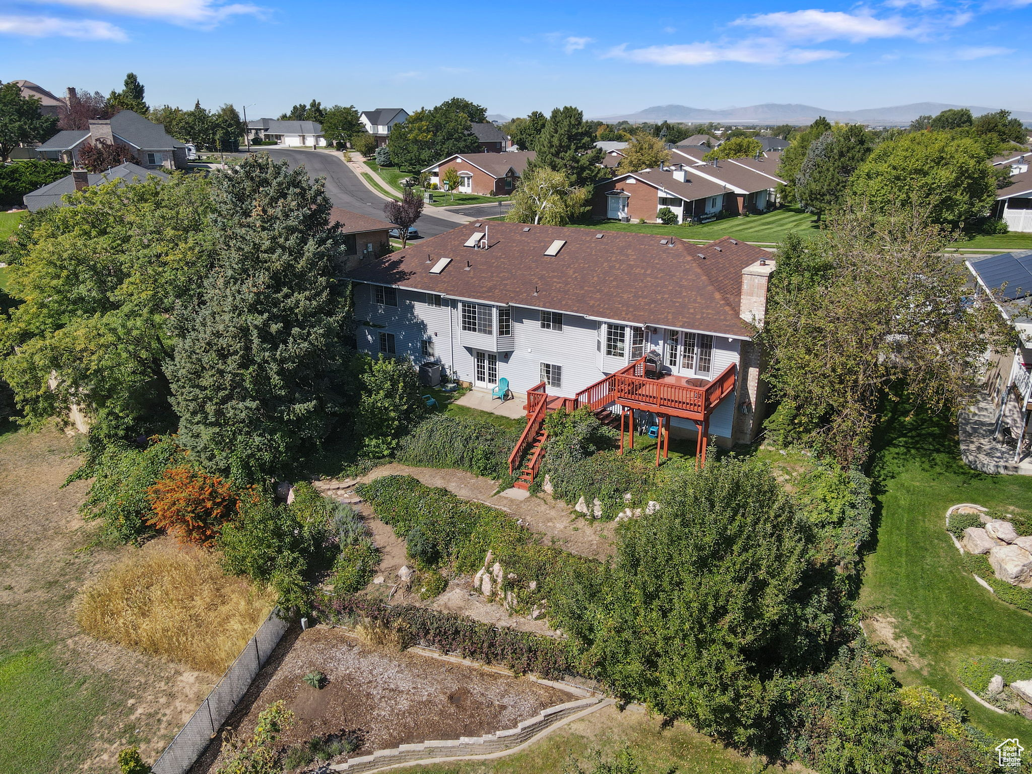 PLEASANT VALLEY ESTATES - Residential