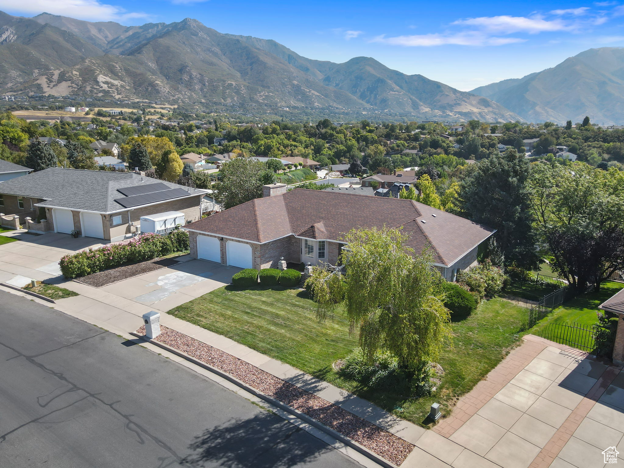 PLEASANT VALLEY ESTATES - Residential