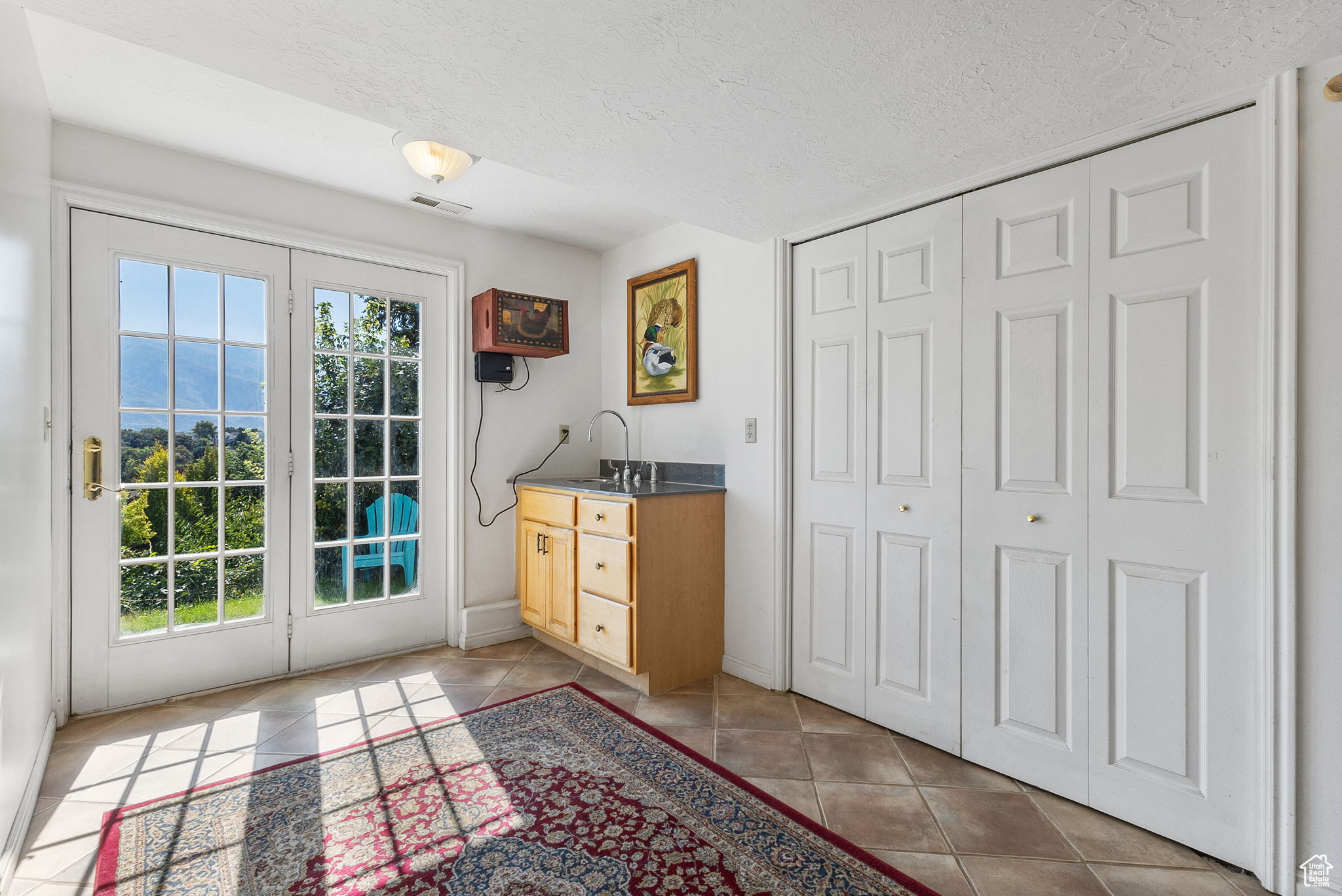 PLEASANT VALLEY ESTATES - Residential
