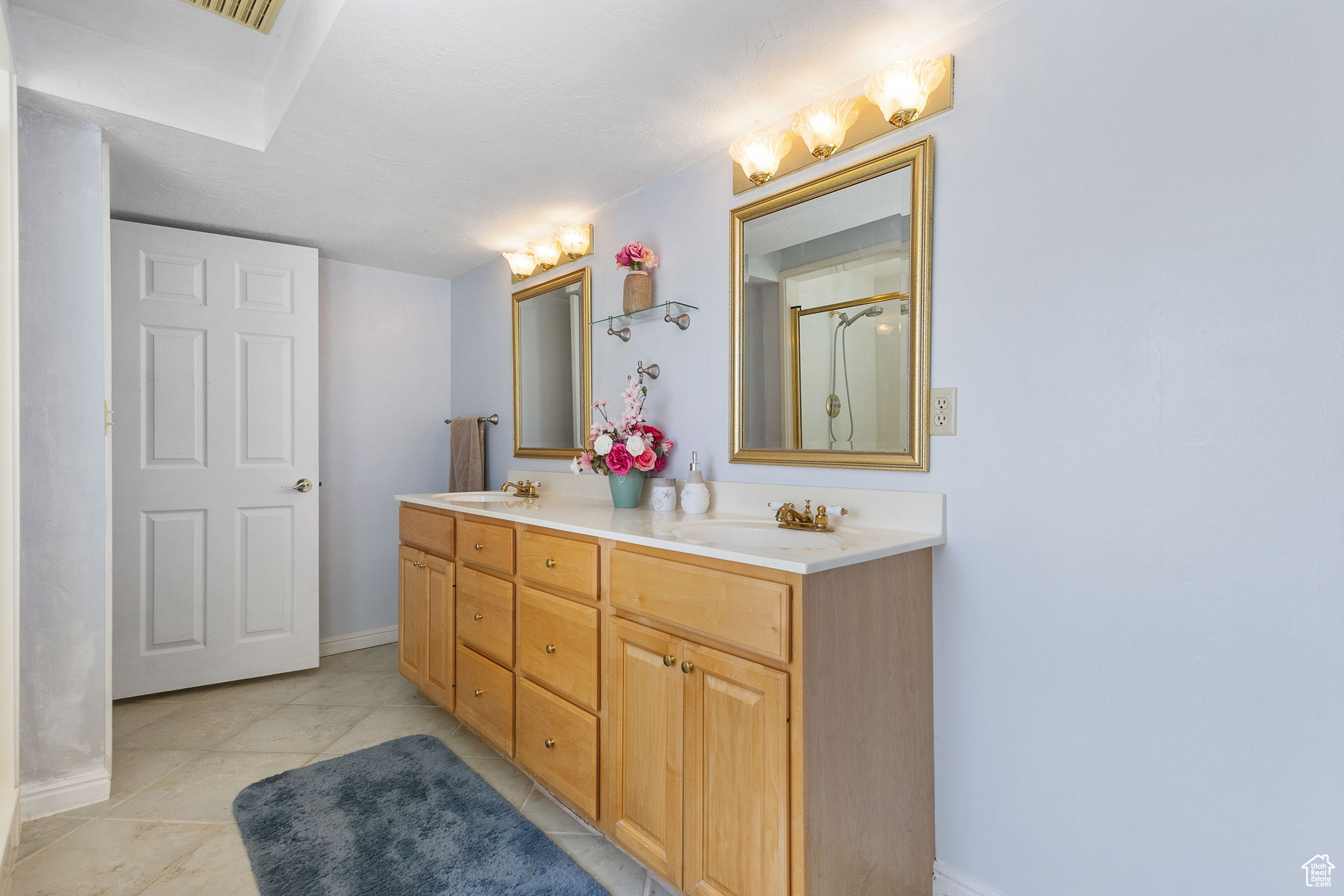 PLEASANT VALLEY ESTATES - Residential