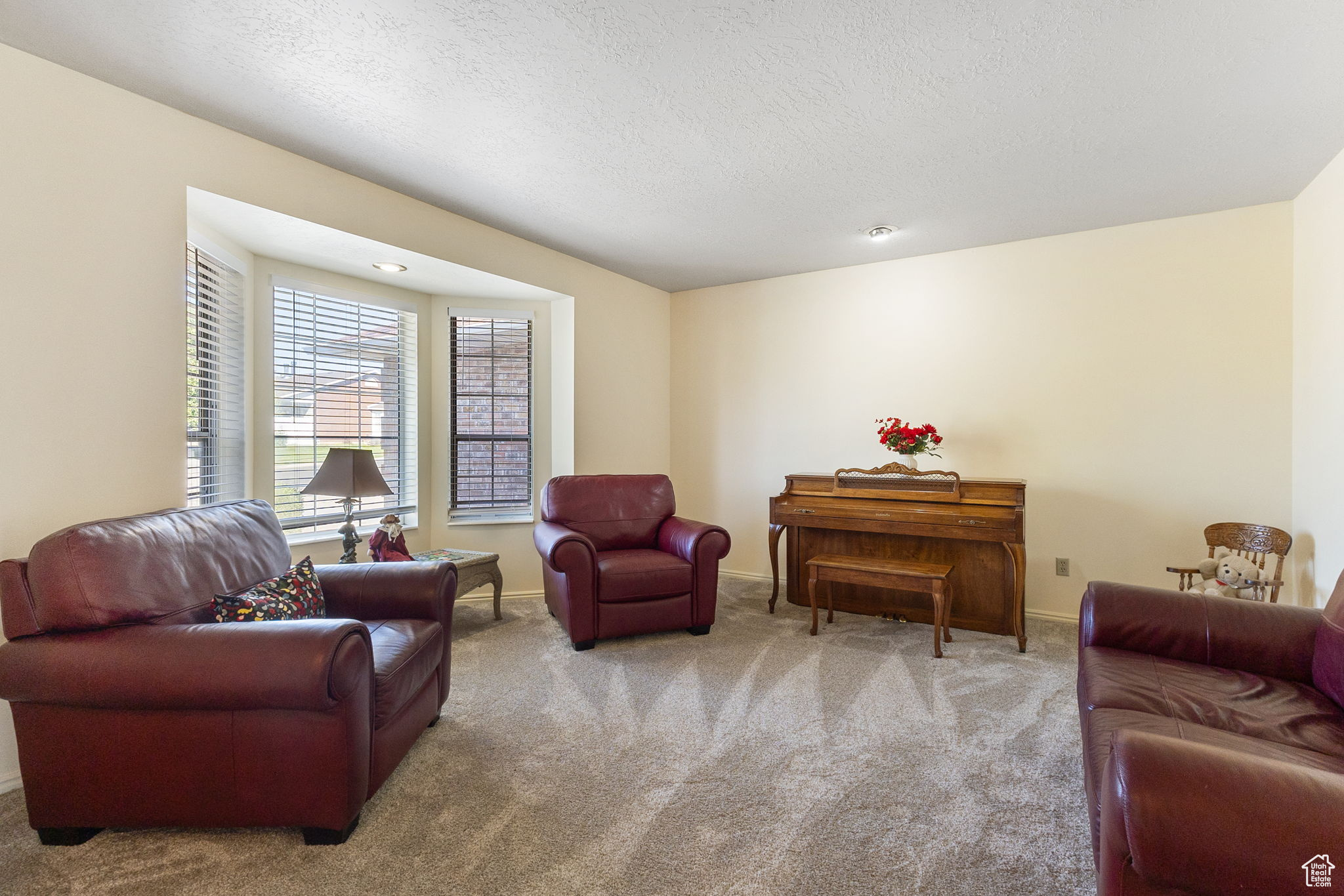 PLEASANT VALLEY ESTATES - Residential