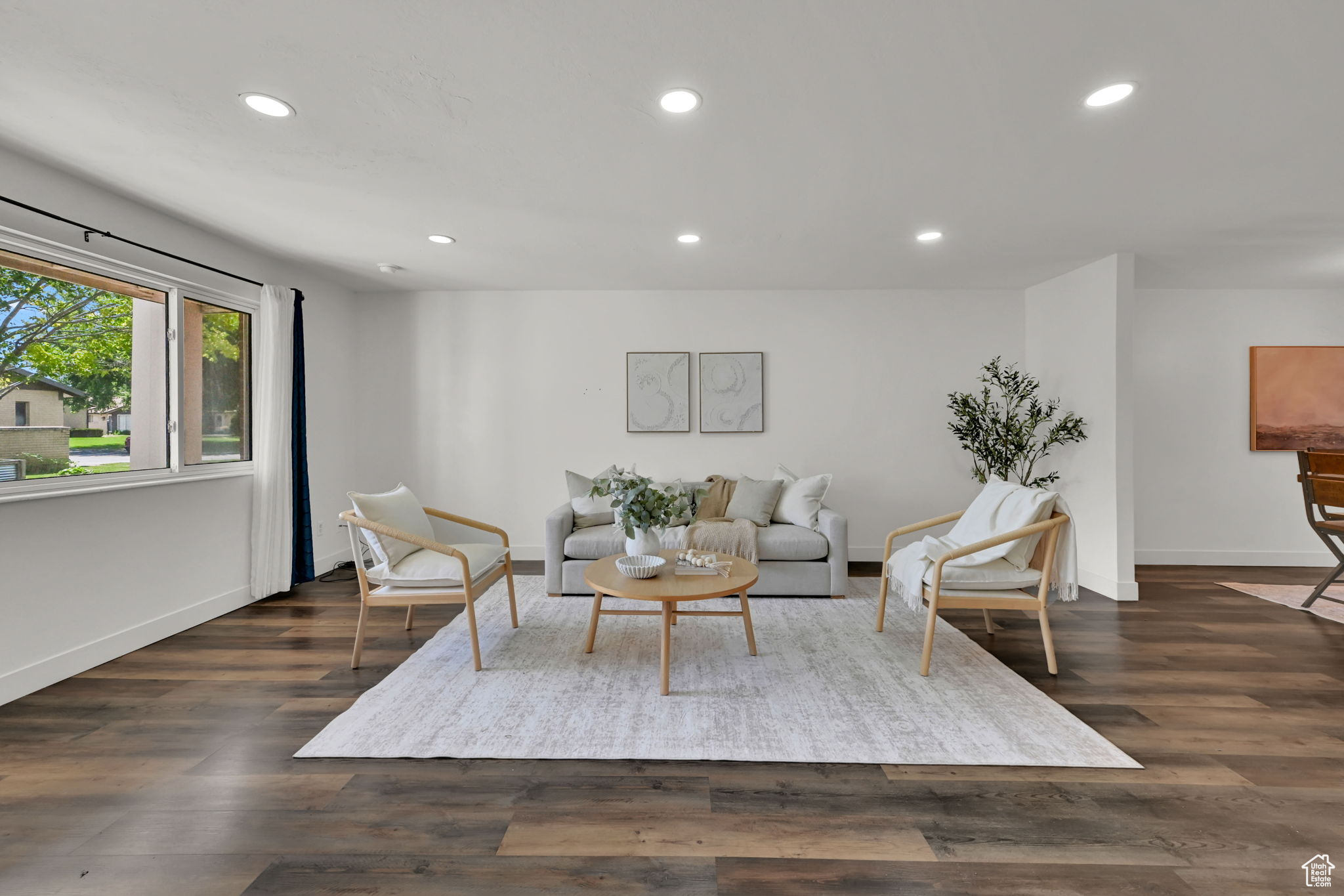 EMERALD HILLS - Residential