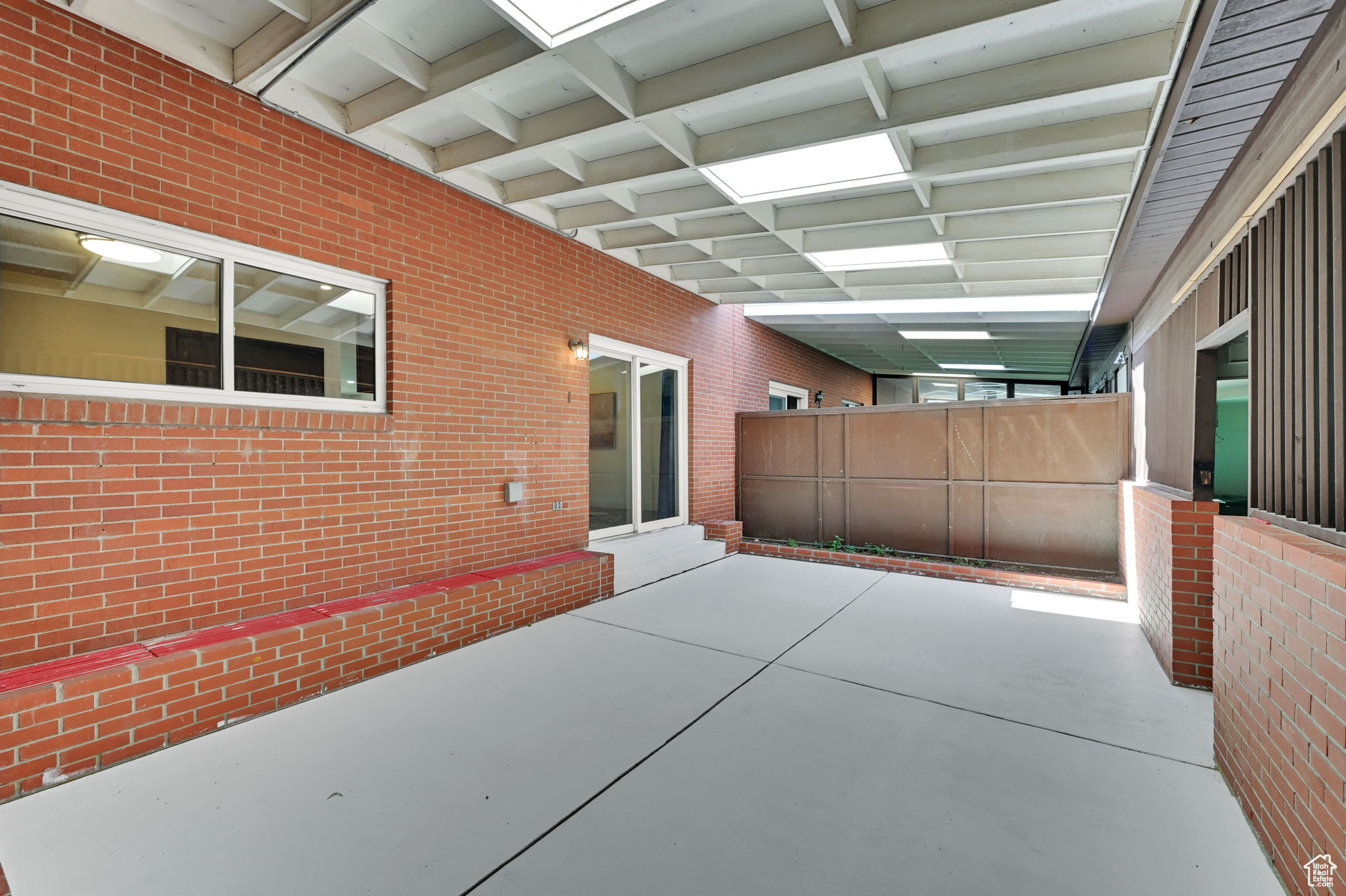 EMERALD HILLS - Residential