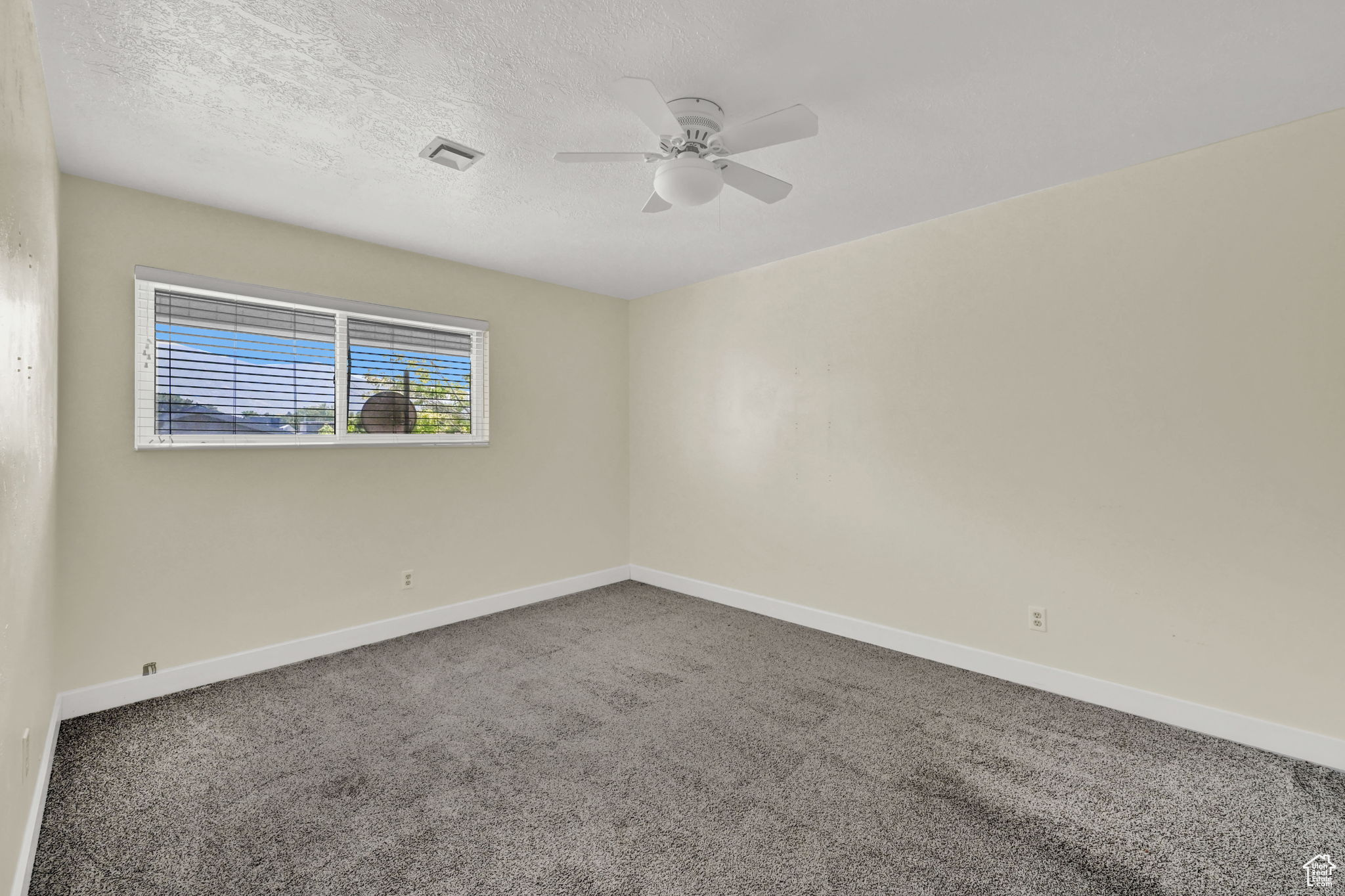 EMERALD HILLS - Residential