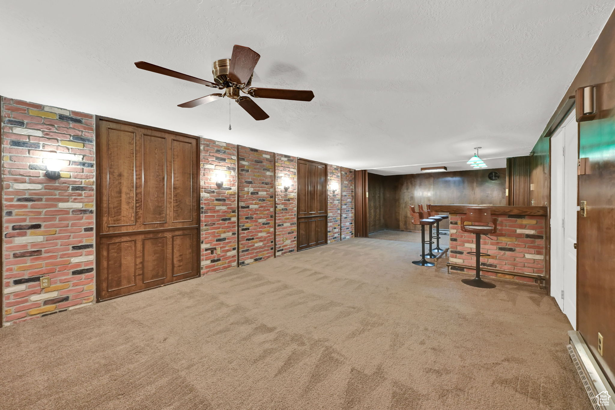 EMERALD HILLS - Residential