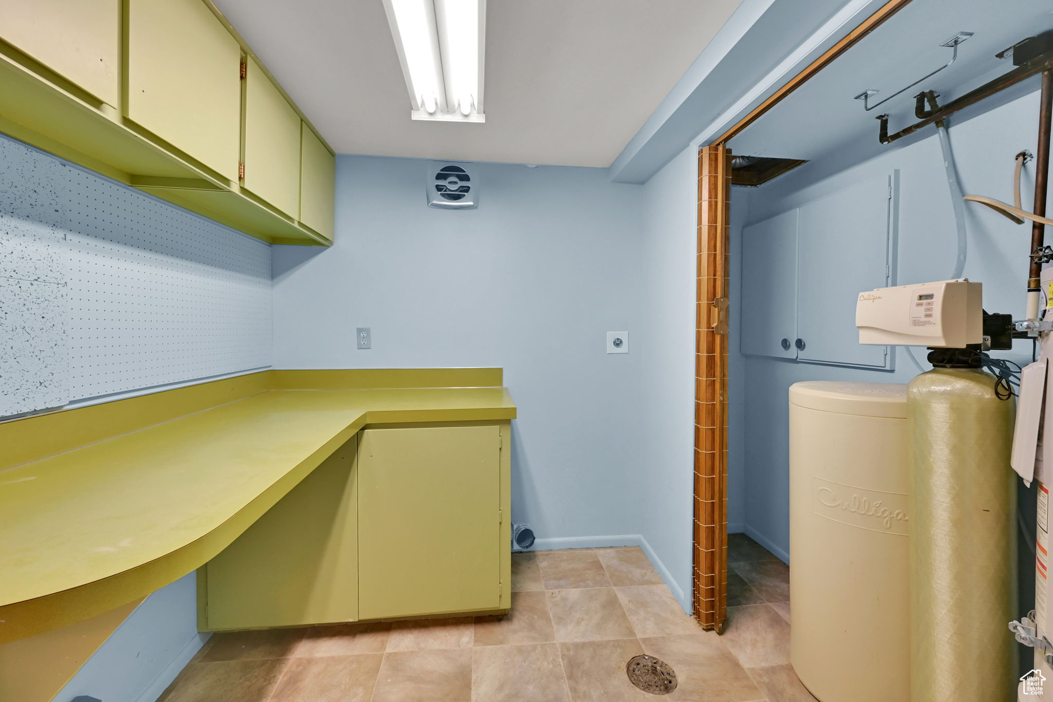 EMERALD HILLS - Residential