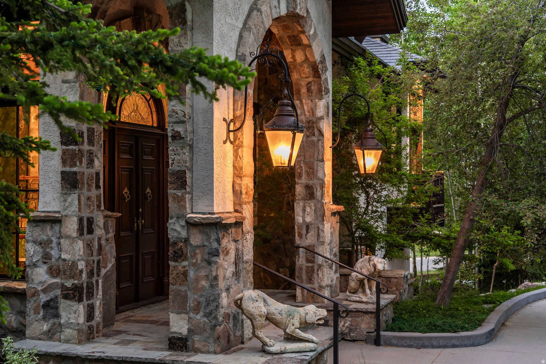 BALD EAGLE CLUB - Residential