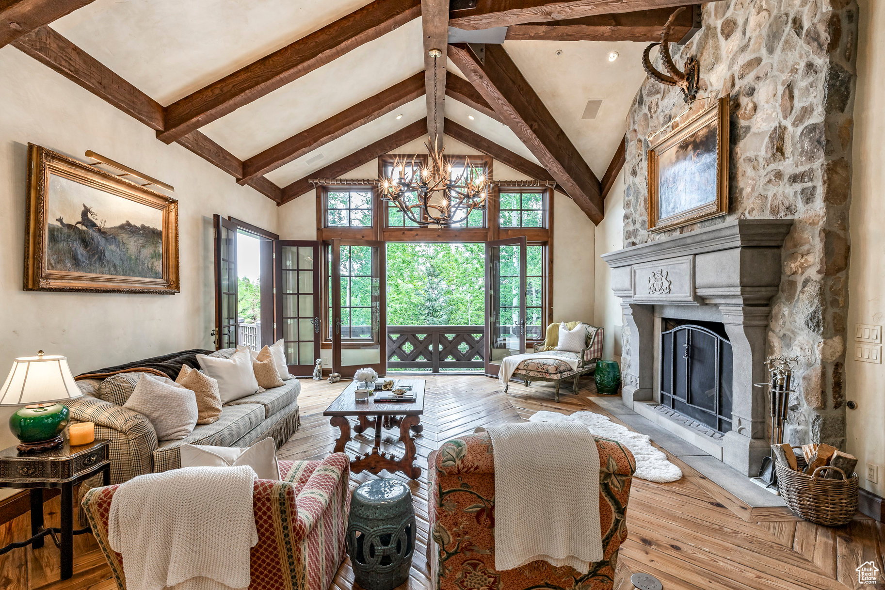 BALD EAGLE CLUB - Residential