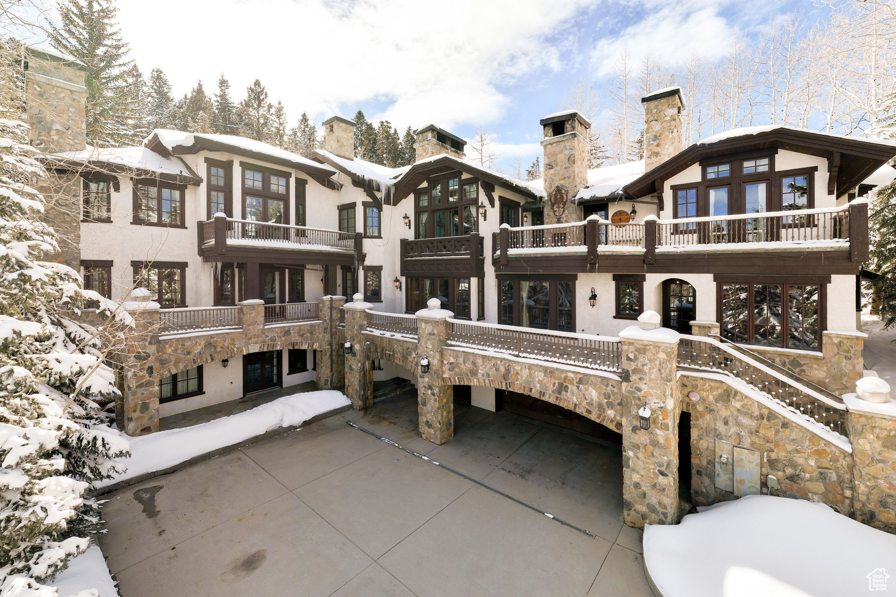 BALD EAGLE CLUB - Residential