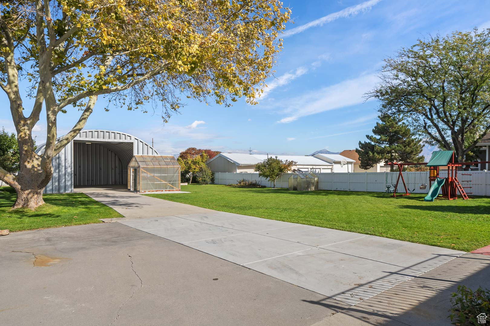 BROWNS MEADOW #1 - Residential