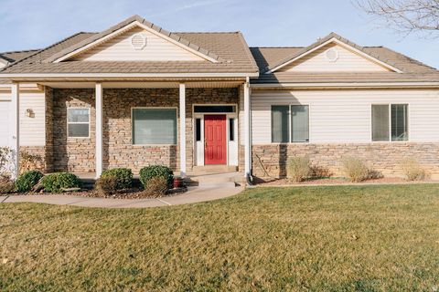 Tiny photo for 3066 S KINGS COURT LN, Washington, UT 84780 (MLS # 2132448)