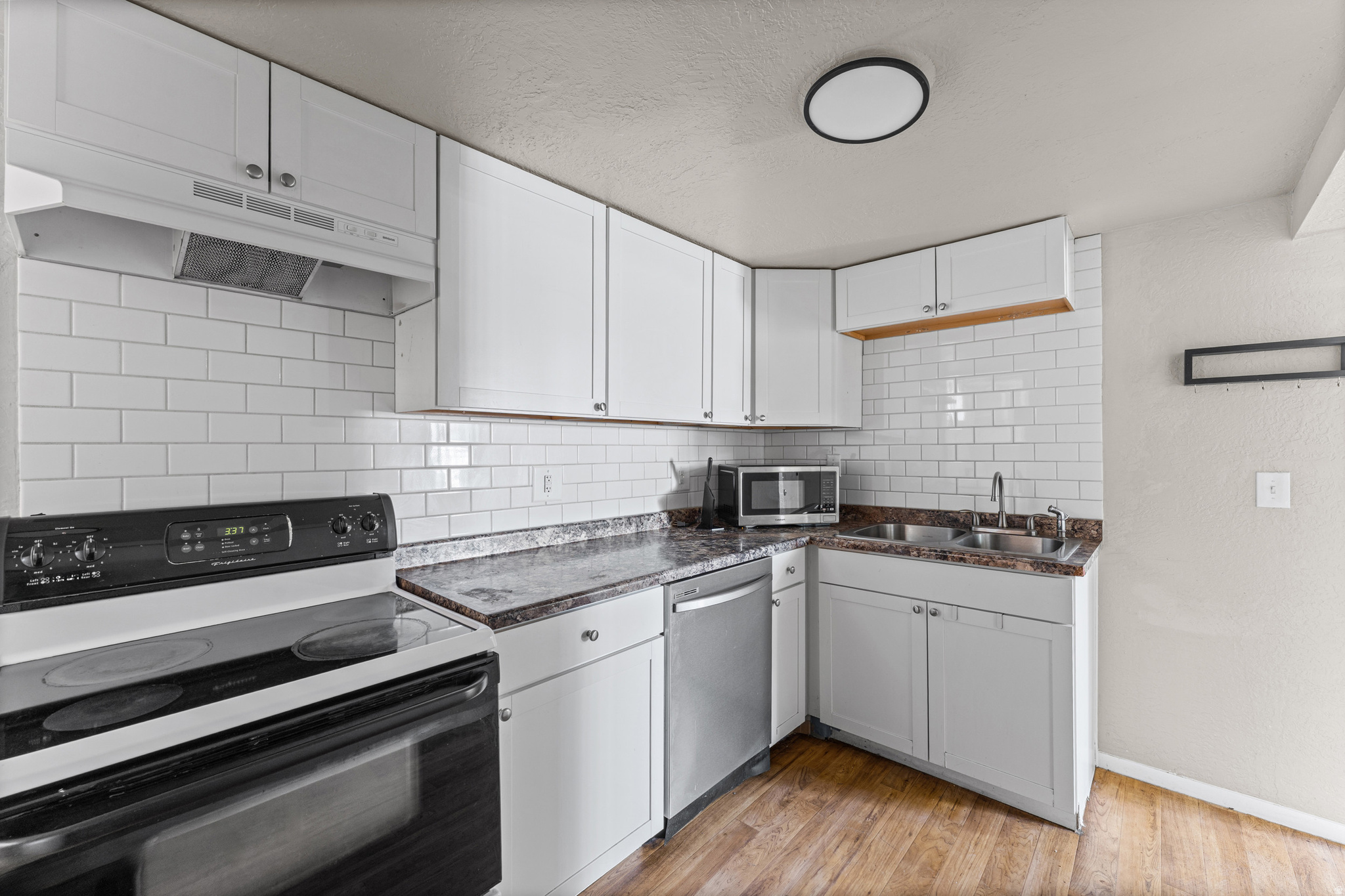 MUIRHEAD - Residential