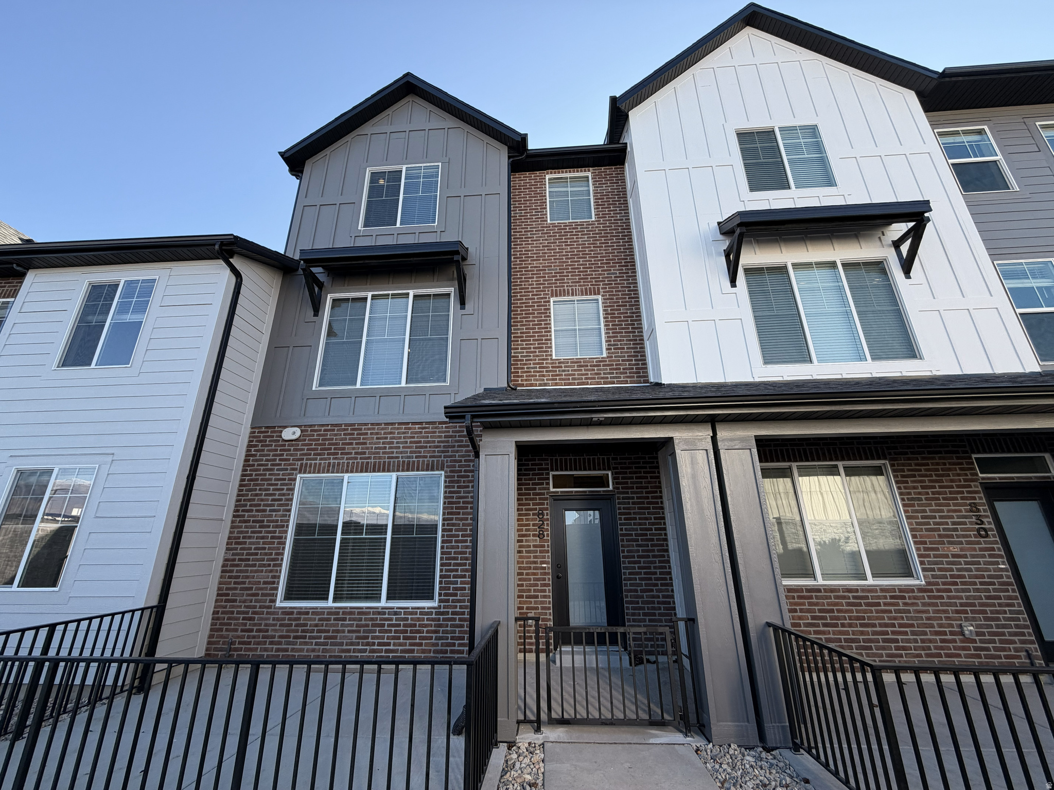 CLIFTON PLACE - Residential