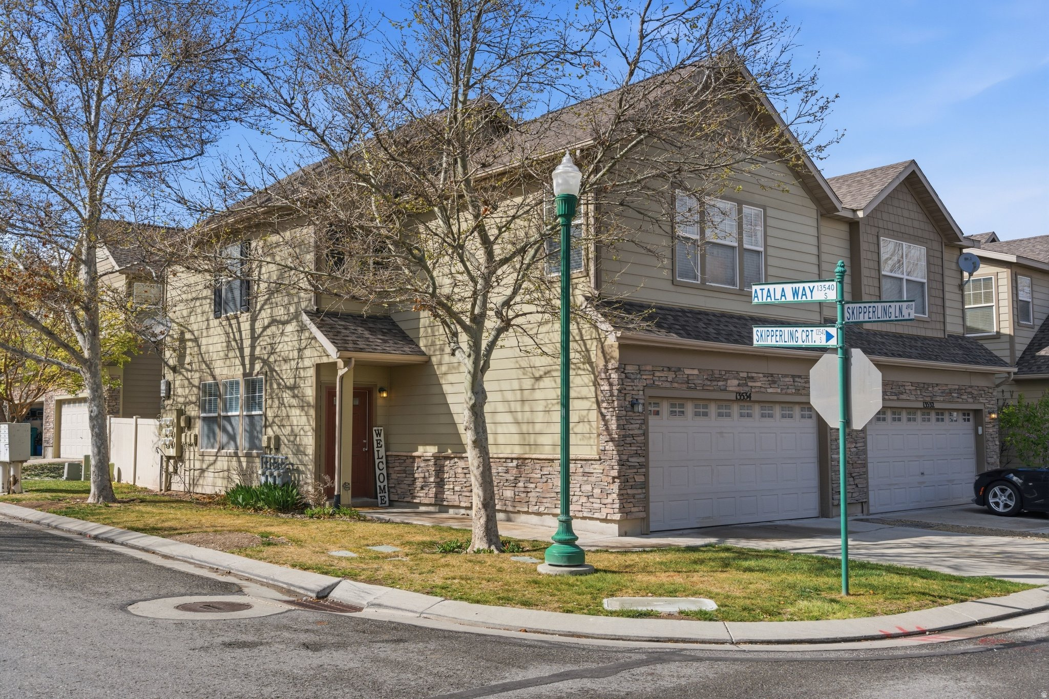 MEADOWS - Residential