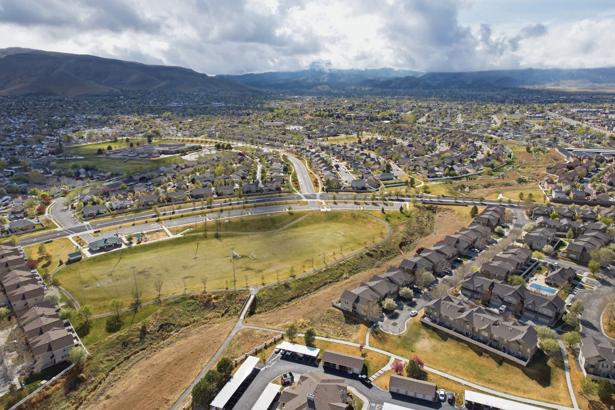 MEADOWS - Residential